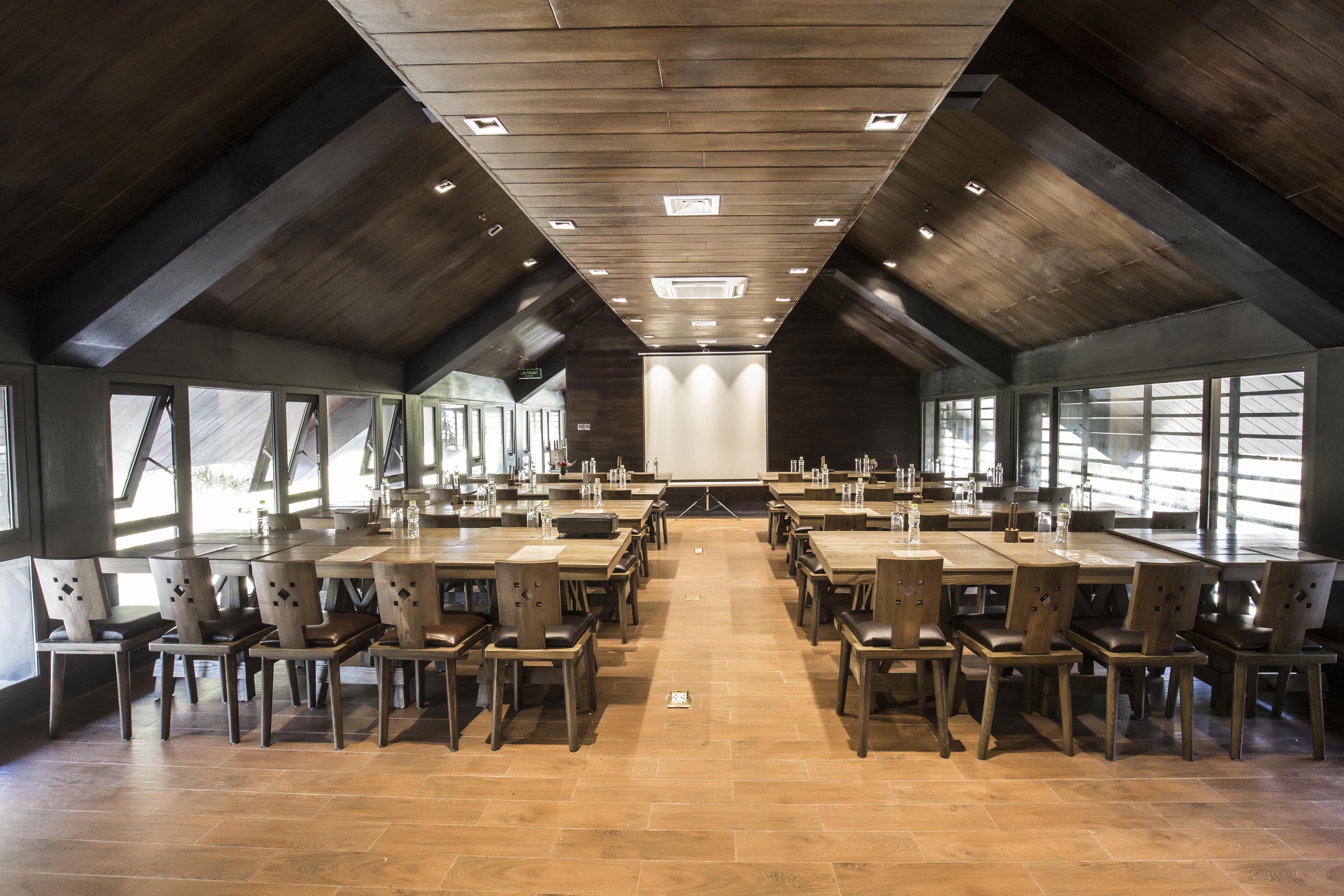 Sapa Jade Hill Resort & Spa Exterior photo